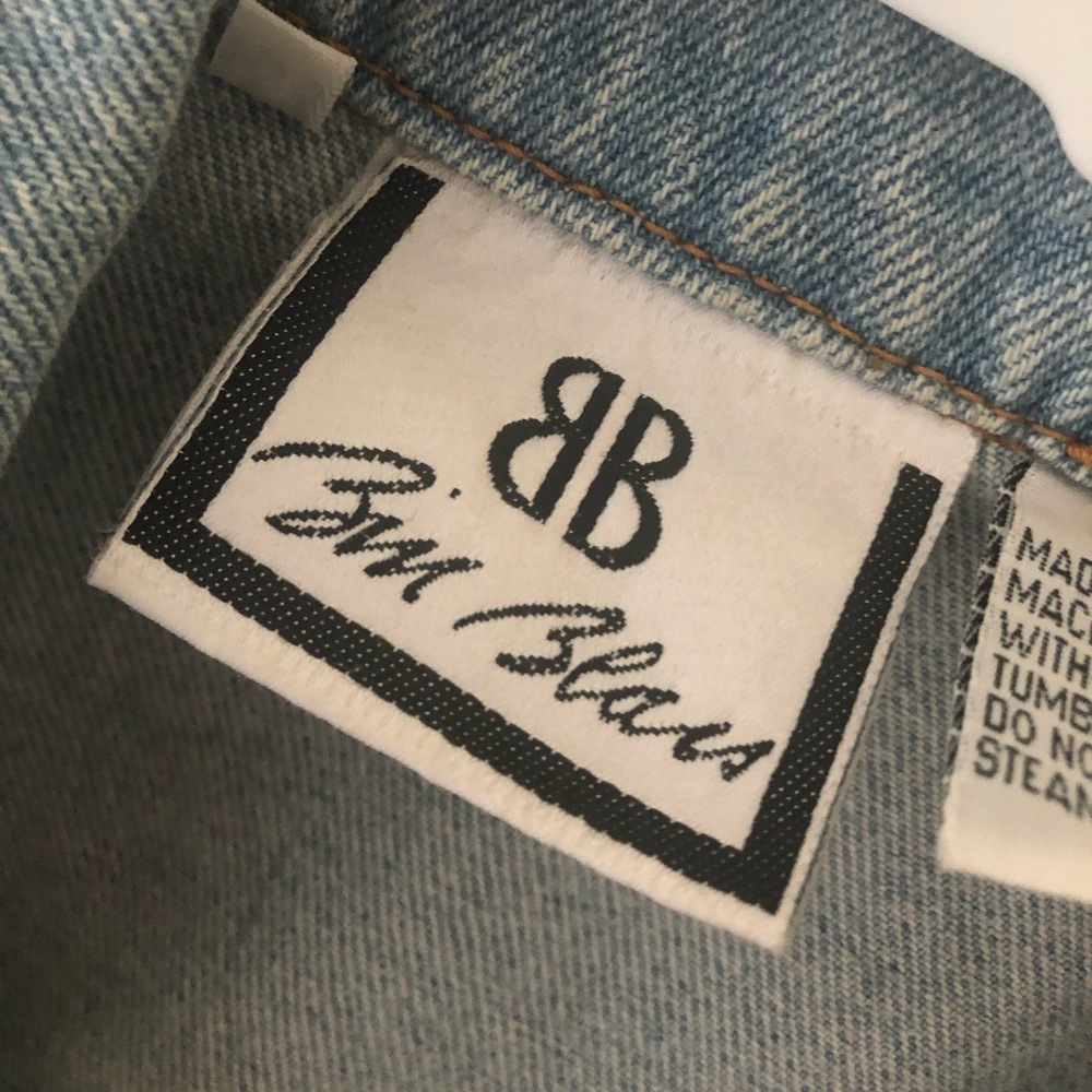 Bill Blass Denim Vest - Picture 3 of 5